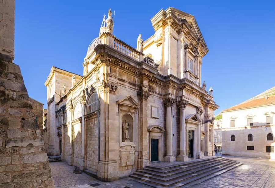 Dubrovnik: City Walls, Old Town Walking Tour & Adriatic View - Five useful things to know before you book