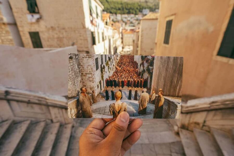 Dubrovnik: City Walls, Old Town Walking Tour & Adriatic View - The Franciscan Monastery and its remarkable pharmacy