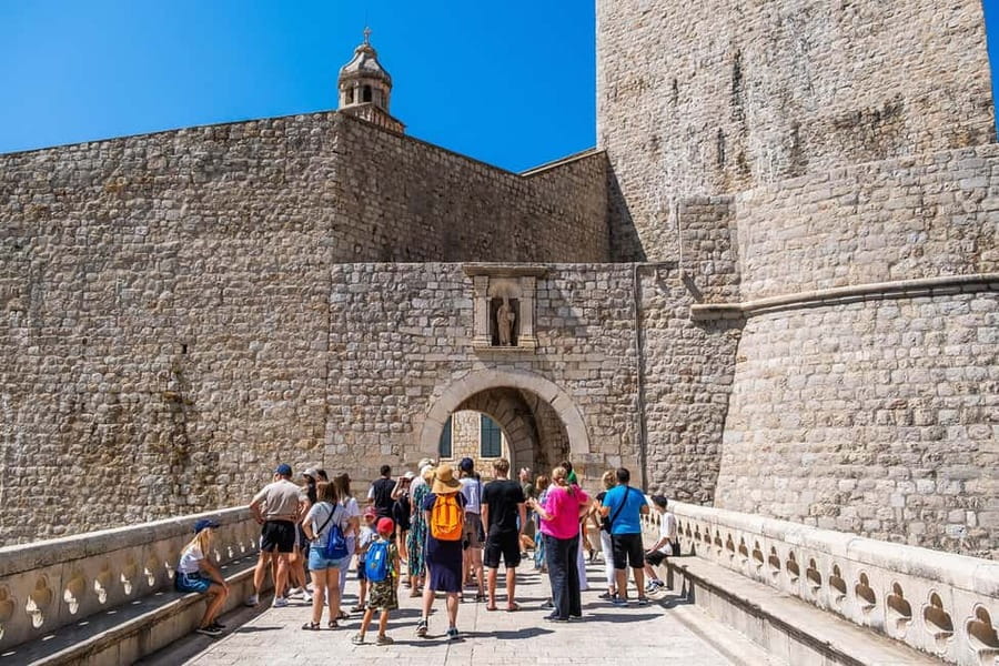 Dubrovnik: City Walls, Old Town Walking Tour & Adriatic View - Stradun and the first taste of old Dubrovnik