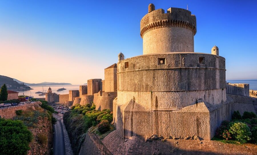 Dubrovnik City Walls Walking Tour - What the guides add to the experience