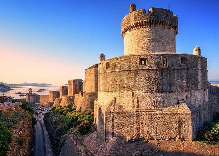 Dubrovnik City Walls Walking Tour (entrance ticket included) - Who will enjoy this three-hour walk?