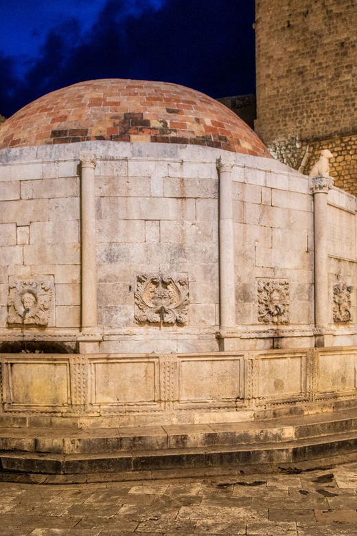 Dubrovnik: Dark tales of the Old Town - Starting beside Dubrovnik’s Big Fountain