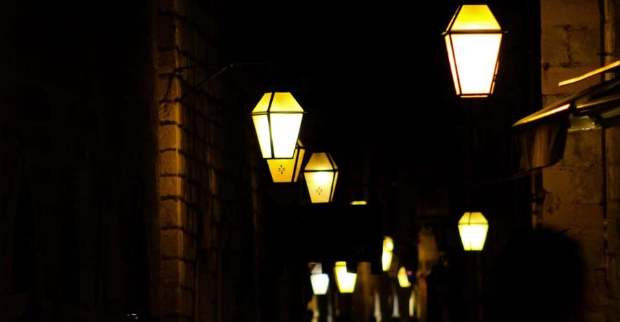 Dubrovnik: Dark tales of the Old Town - Climbing through convents, ruins, and upper streets