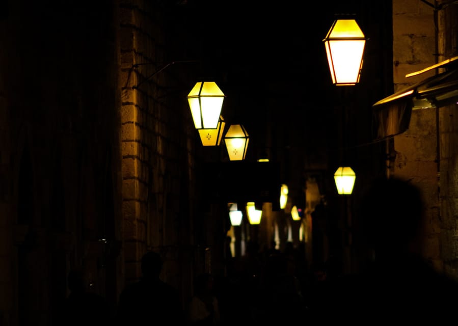 Dubrovnik: Dark tales of the Old Town - Ending near Rector’s Palace and the old dungeons