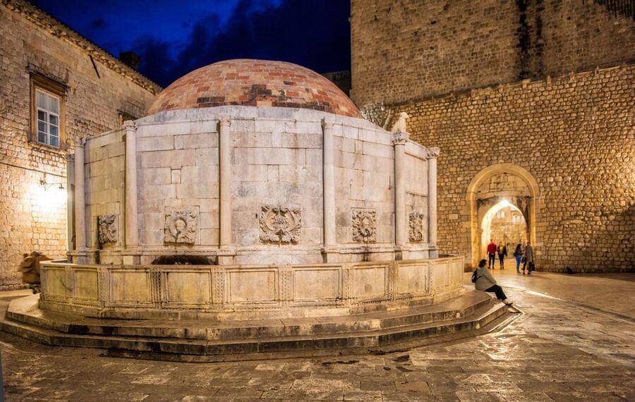 Dubrovnik: Dark tales of the Old Town - Who should book this evening walk?