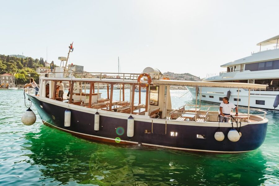 Dubrovnik: Elaphite Island Cruise w/ Drinks & Optional Lunch - Food and drinks: where the price earns its keep