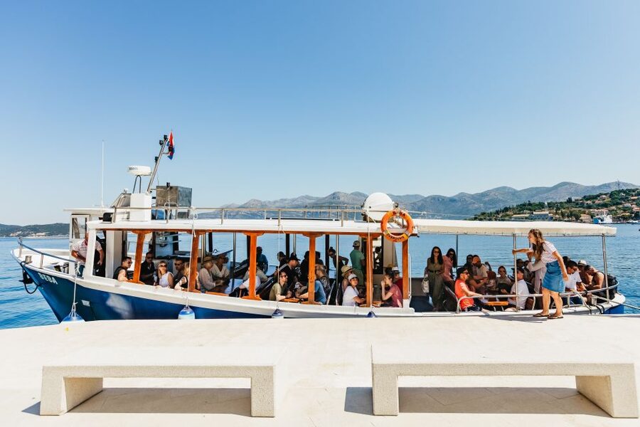 Dubrovnik: Elaphite Island Cruise w/ Drinks & Optional Lunch - Finding the boat and settling in aboard Rita