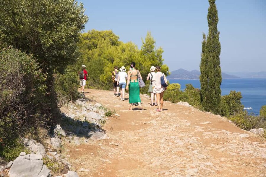 Dubrovnik: Elaphite Island Hopping Cruise on Karaka Ship - Should you book the Karaka Elaphite cruise?