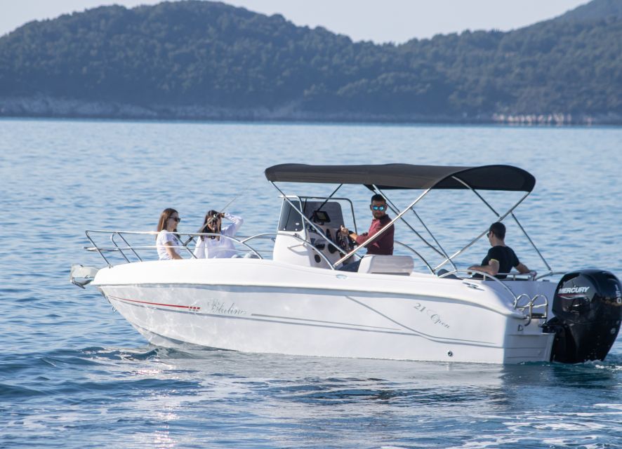 Dubrovnik: Elaphite Islands and Blue Cave Private Tour - Šipan and Koločep add variety to the eight-hour route