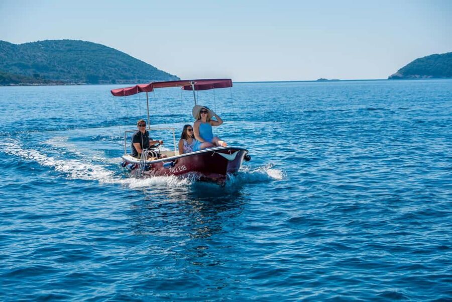 Dubrovnik: Elaphiti Islands Boat Rental - Pickup from Dubrovnik and the start in Zaton
