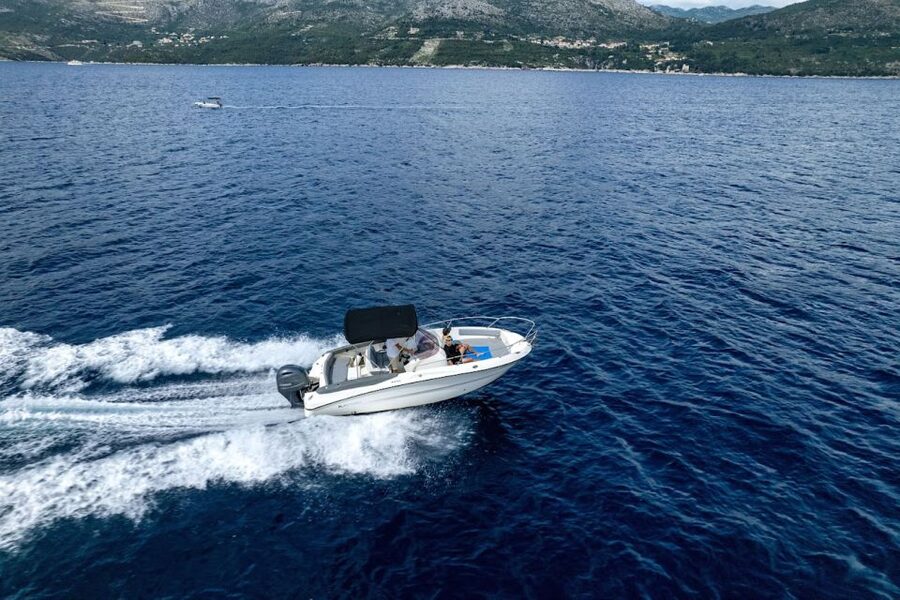 Dubrovnik: Elaphiti Islands Private Day Cruise by Speedboat - Practical details that affect your choice