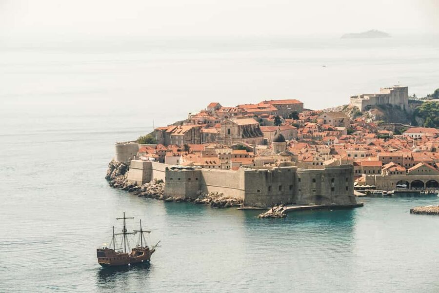 Dubrovnik Fun Facts and History: 1 or 2hr Tour with Antonio - Starting beside Revelin Fortress and the Old Harbour