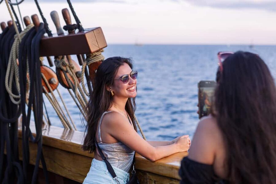 Dubrovnik: Galleon Sunset Cruise with a Live Guide & Drink - Practical Tips for Getting the Best Evening