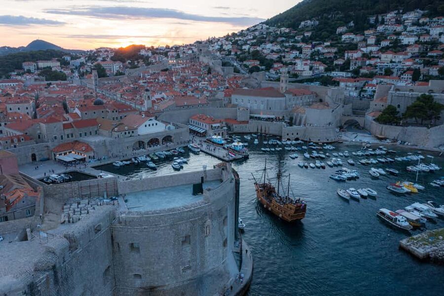 Dubrovnik: Galleon Sunset Cruise with a Live Guide & Drink - Should You Book the Galleon Tirena?