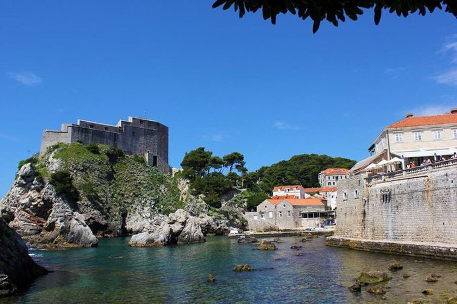Dubrovnik: Game of Thrones and City Walls Walking Tour - Starting at Pile Square outside the Old Town