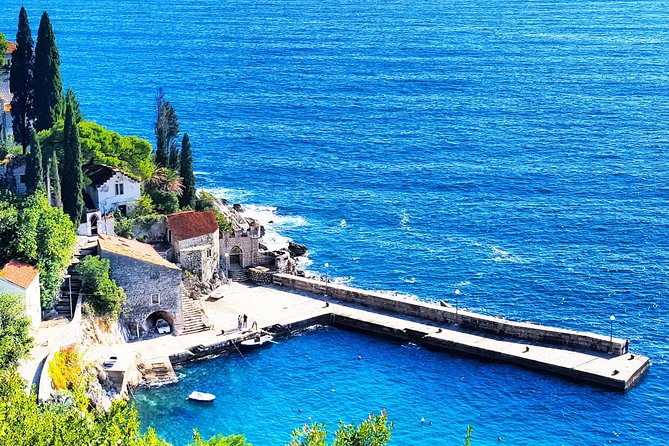 Dubrovnik Game of Thrones Driving Tour - St. Jacobs Beach and the Belvedere hotel