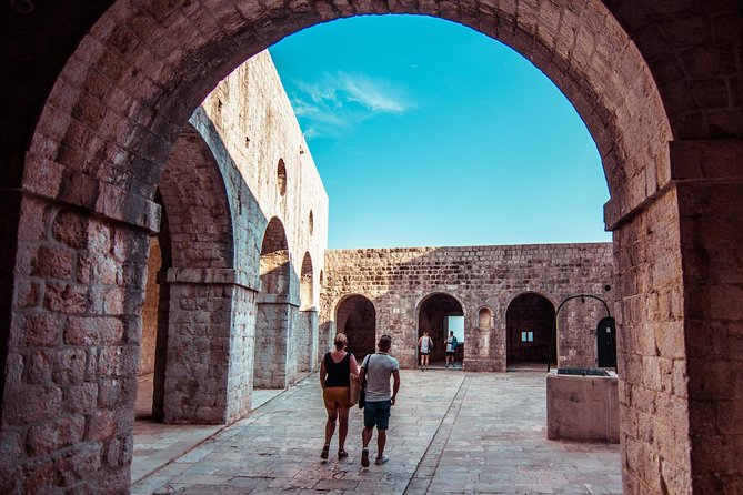 Dubrovnik: Game of Thrones Walking Tour - Boškovićeva ulica and the value of scene comparisons
