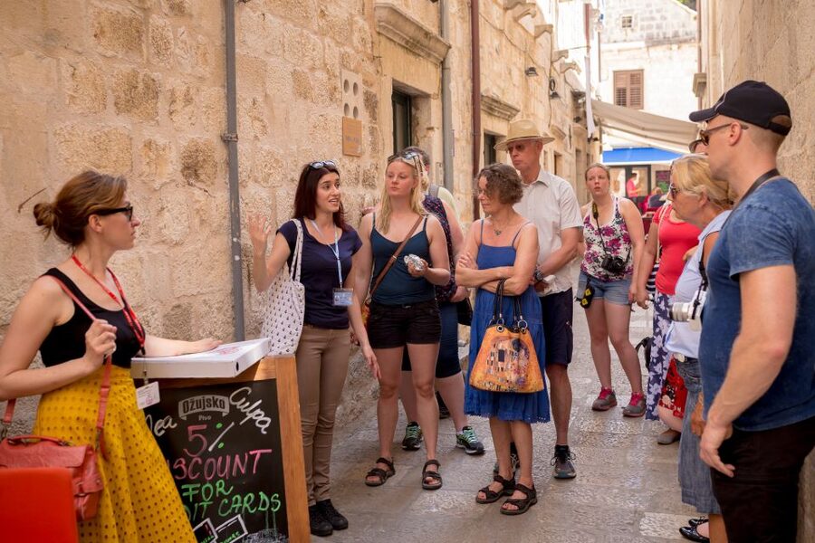 Dubrovnik Gastronomy: 3-Hour Food and Wine Tour - Starting at Big Onofrio’s Fountain