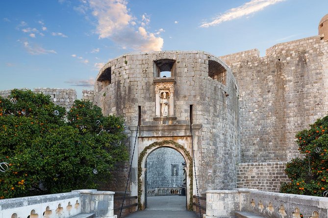 Dubrovnik Guided Group Tour with Ston Oyster tasting from Split & Trogir - Key points to know before booking