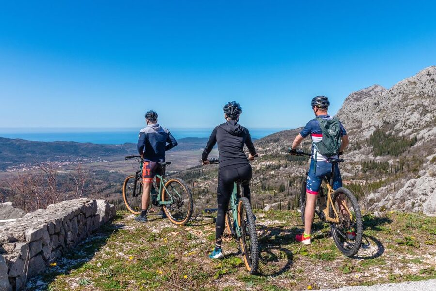 Dubrovnik Guided Private E-bike Tour - Riding through Lapad and Petka Forest