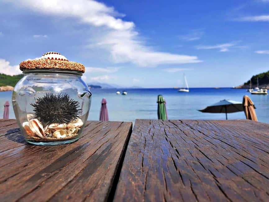 Dubrovnik: Half-Day Boat Tour to Elaphite Islands 4h - What the skipper and boat service add