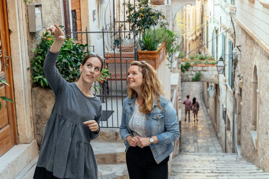 Dubrovnik: Hidden Gems and Highlights Private Walking Tour - Who will get the most from this walk?