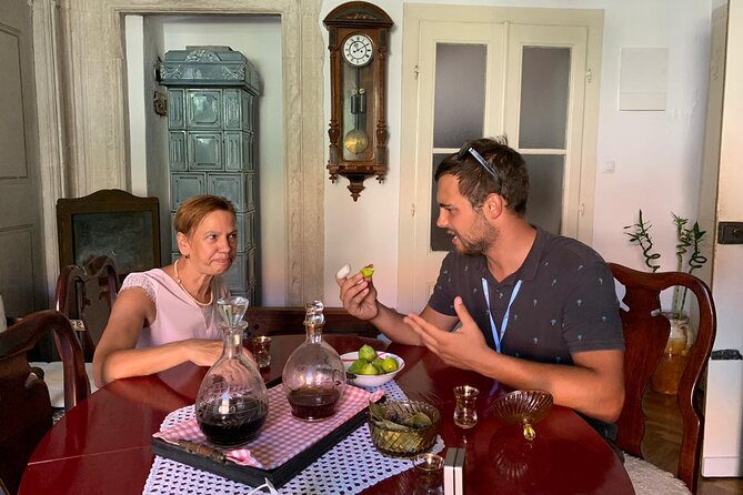 Dubrovnik History, Sweets & Liquors in a Private Palace (PRIVATE) - Why the private guide matters
