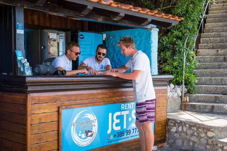 Dubrovnik: Jet Ski Rental - Staff, instruction, and the small practical touches