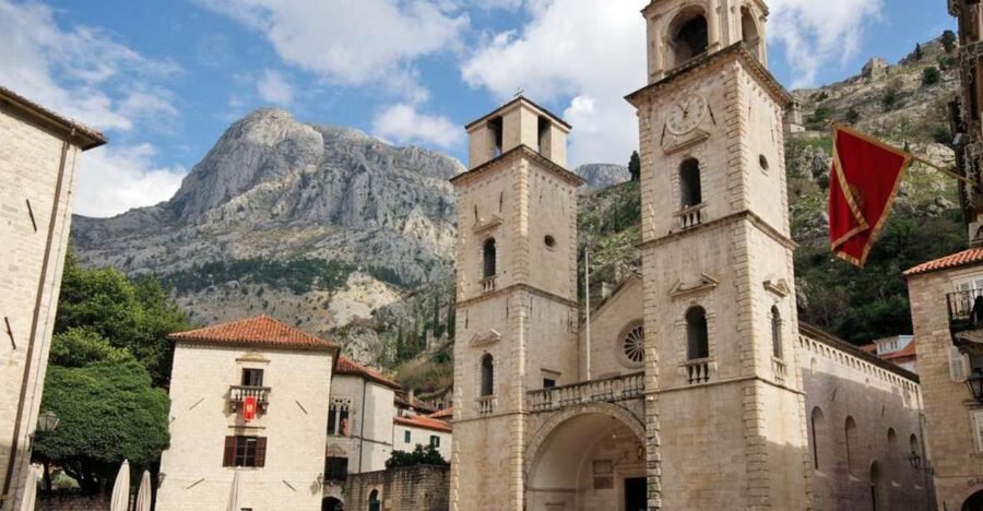 Dubrovnik: Kotor, Perast, Sveti Stefan, and Budva Day Trip - Perast and the short boat ride to Our Lady of the Rocks