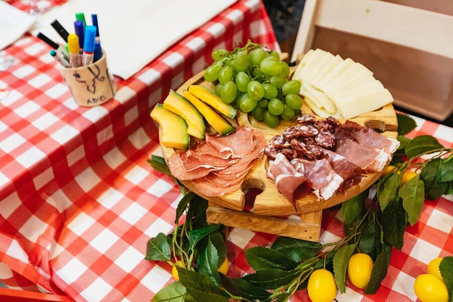 Dubrovnik: Local Wine, Dine and Design Workshop - Music, conversation, and the value of a small group