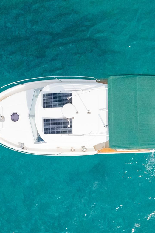 Dubrovnik: Lucky Boat Tour - Elaphite Islands and Blue Cave - What the Lucky Boat is really like