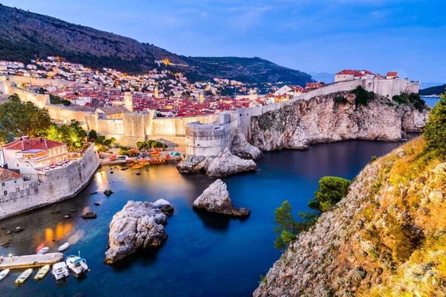 Dubrovnik : Must-See Private Walking Tour With A Guide - Starting at the Jewish Fountain