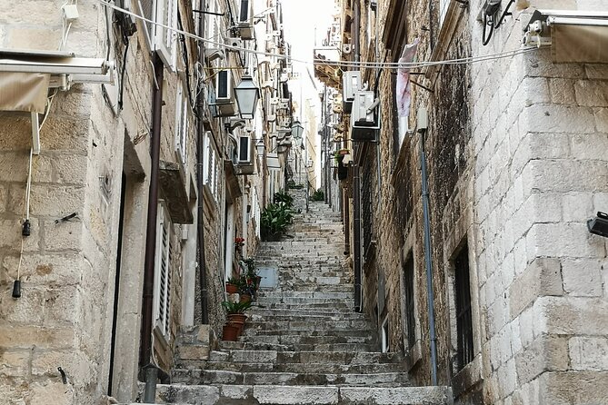 Dubrovnik Old City Walls Private Tour - Climbing Minčeta Fortress for the high view