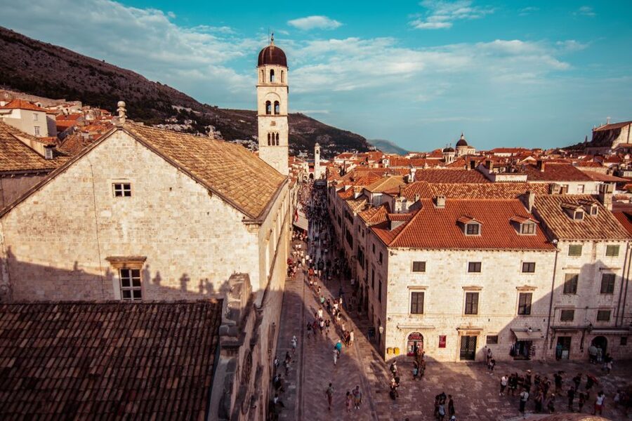 Dubrovnik: Old Town & City Walls Guided Tours Combo - Guide quality and the value of the headsets