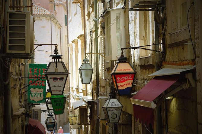 Dubrovnik Old Town & City Walls Private Tour - Timing, walking comfort, and photography