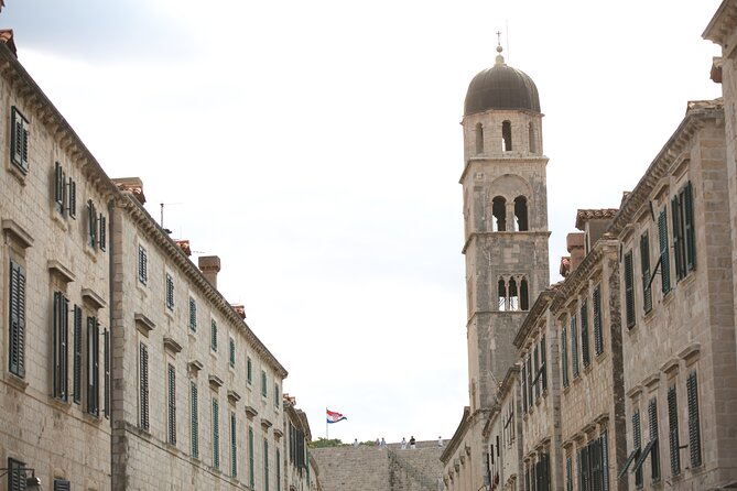 Dubrovnik Old Town Walking Tour and Cruise with Karaka - Arriving at the Old City Port