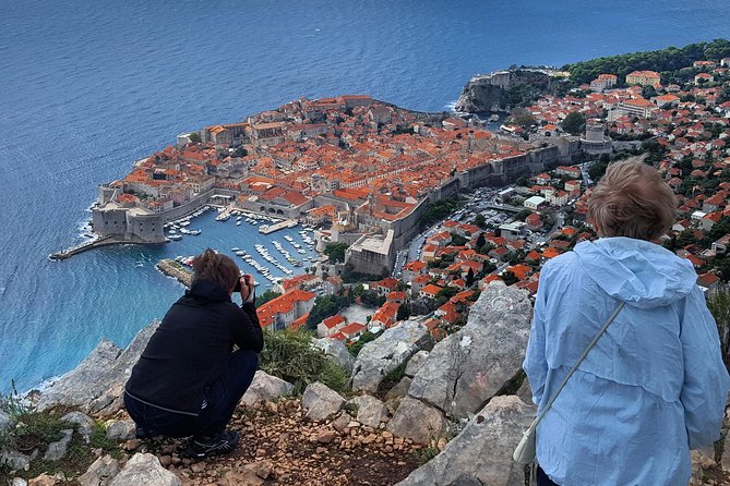 Dubrovnik Panorama Sightseeing with Tour Guide in Minivan - The best reasons to book this short Dubrovnik tour