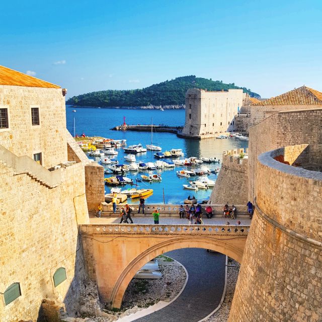 Dubrovnik: Panoramic Ride and Old Town Guided Walking Tour - Why this Dubrovnik combination works