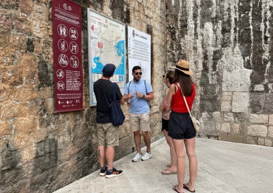 Dubrovnik: Pile Gate & Old Town with Spices and Hidden Gems - Key points at a glance