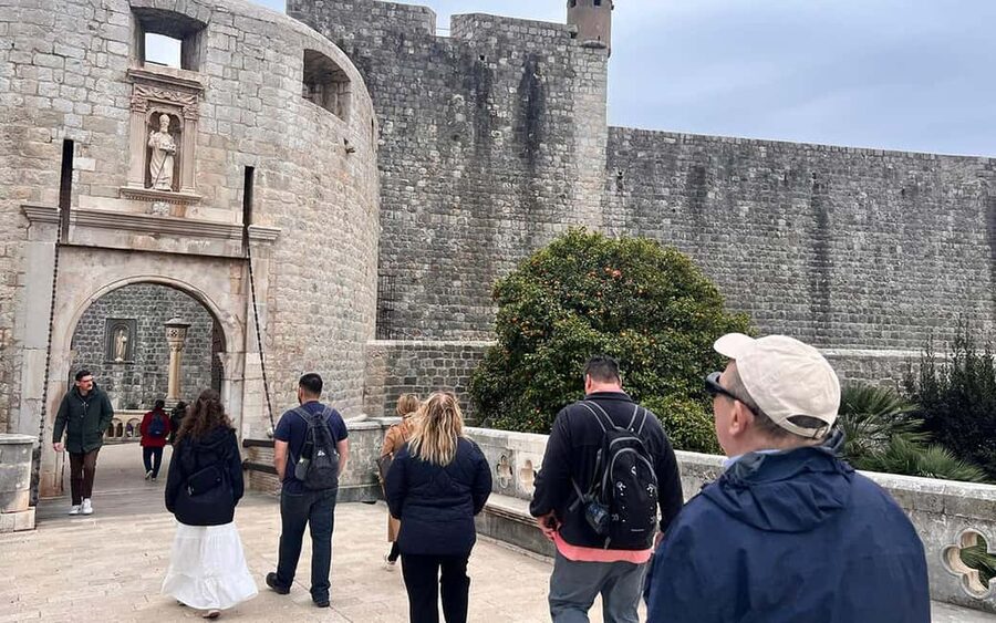 Dubrovnik: Pile Gate & Old Town with Spices and Hidden Gems - Walking conditions and who should book