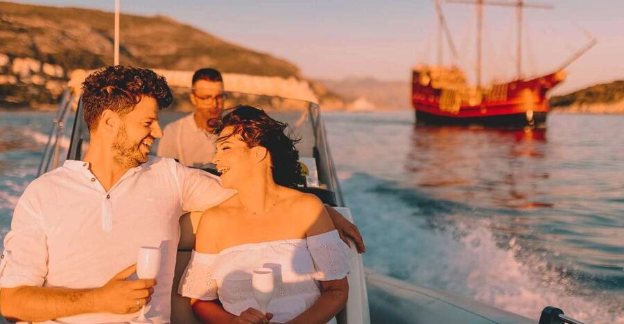 Dubrovnik: Private Boat Cruise at Sunset with Champagne - Why a private sunset cruise works well in Dubrovnik