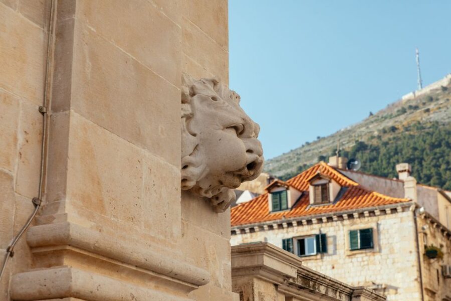 Dubrovnik: Private Family Friendly City Tour with Guide - Key points at a glance