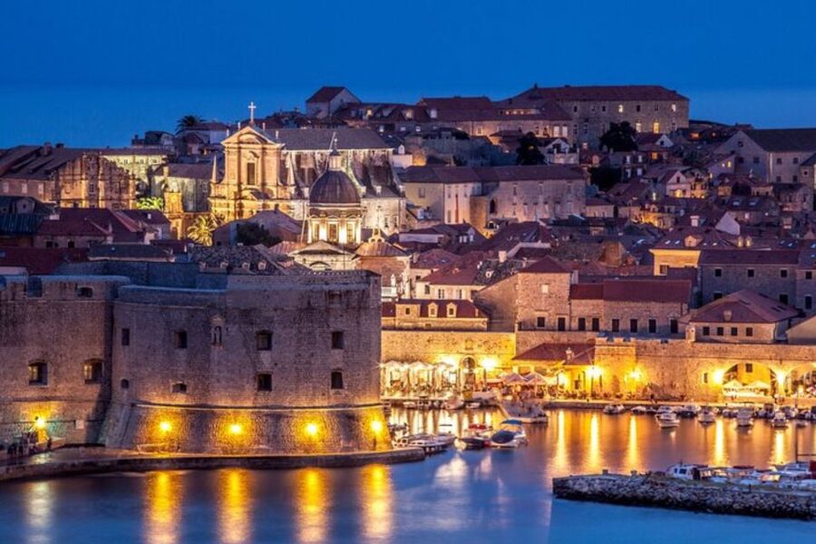 Dubrovnik : Private Walking Tour With A Guide (Private Tour) - Dubrovnik’s sights through your own interests