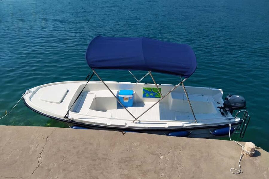 Dubrovnik: Rent a fun and easy to use boat without license - Meeting Your Boat at House Tereza