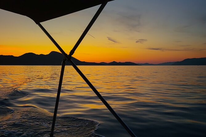 Dubrovnik Romantic Sunset Boat Tour - Looking toward the Elaphite Islands