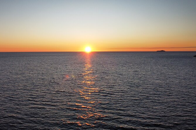Dubrovnik Romantic Sunset Boat Tour - A private experience with a skipper