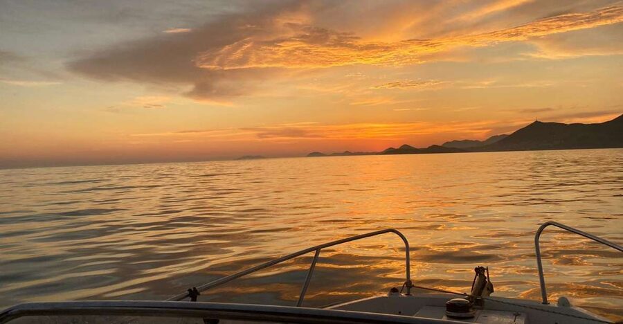 Dubrovnik: Romantic Sunset Cruise - Key points to know before booking