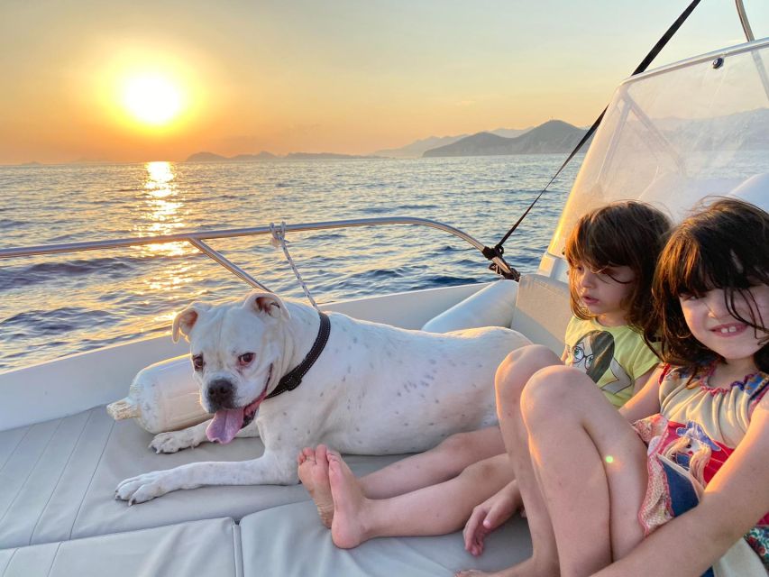 Dubrovnik: Romantic Sunset Cruise - Finding the boat at the old town port