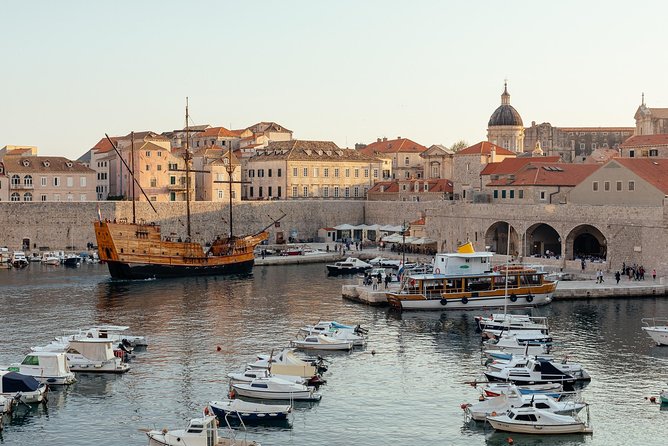 Dubrovnik's History with a Local: the Homeland War Stories Private Tour - The Memorial Room of the Defenders of Dubrovnik