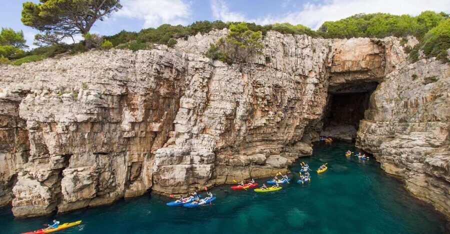 Dubrovnik: Sea Kayaking Half-Day Tour - What is included, and what is not
